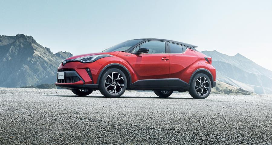  Toyota C-HR Hybrid 2019 года  (JP) (фото 4 из 5)